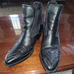 Fluevog black Booties